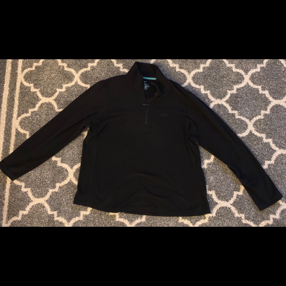 Gap pullover size XL